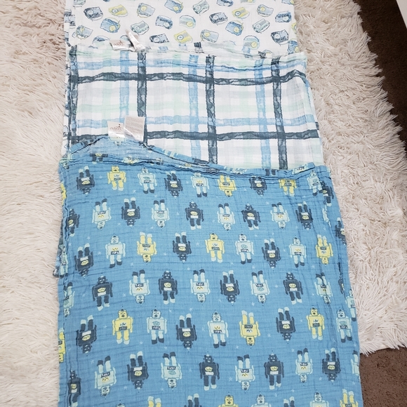 Aden and Anais swaddle Blankets - Picture 1 of 6